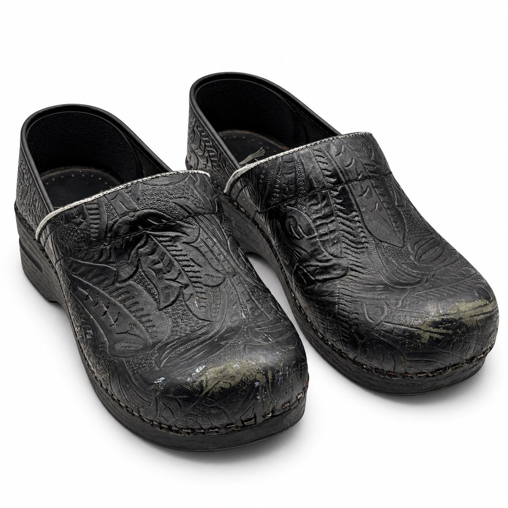 Dansko Professional Womens 37 Black Tooled Leather Clogs Boho Western Embossed